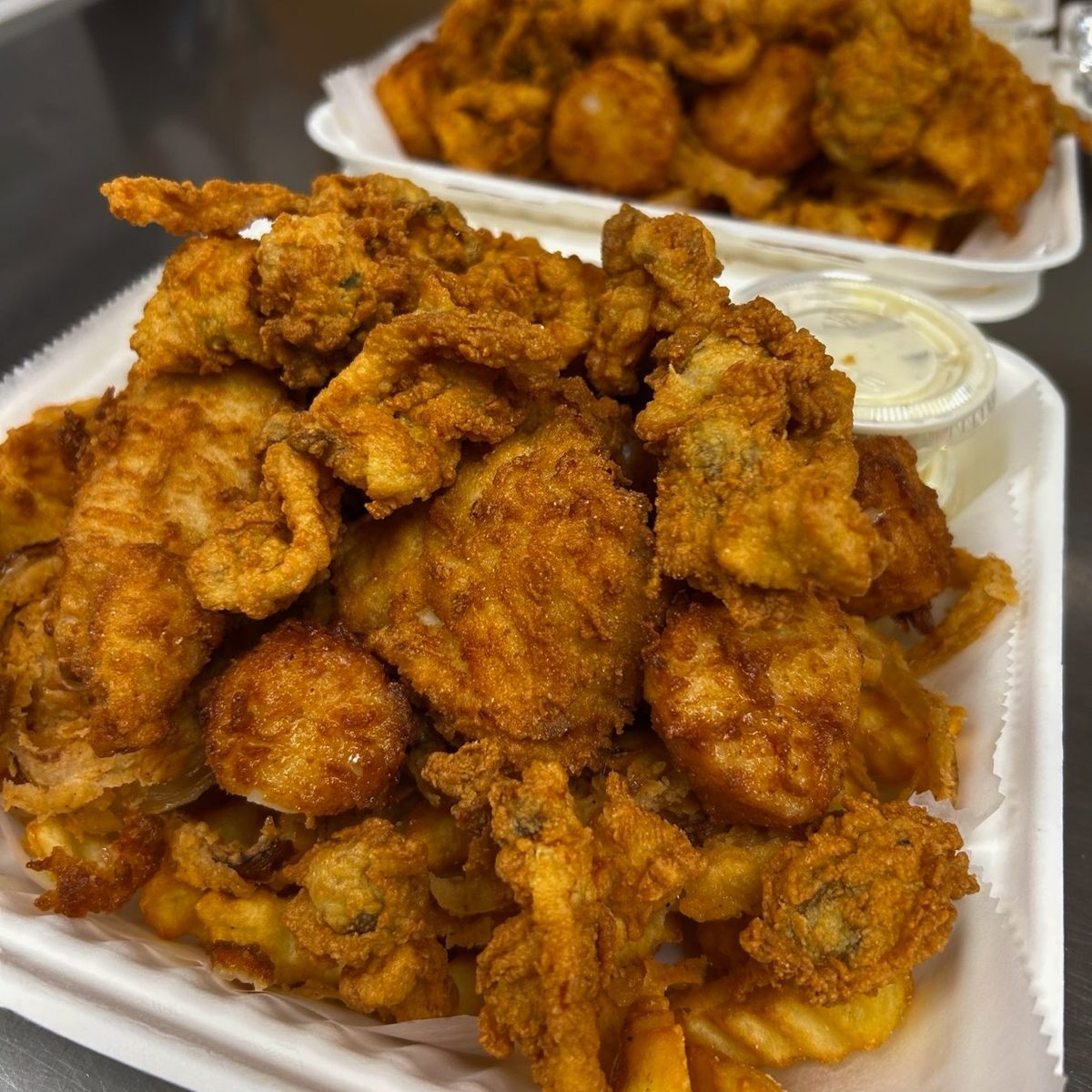 Fresh Seafood, Cold Scoops, No Fuss